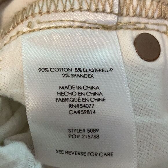 CABI Destructed Slim Boyfriend #5089 Size 8 EUC - Picture 7 of 7